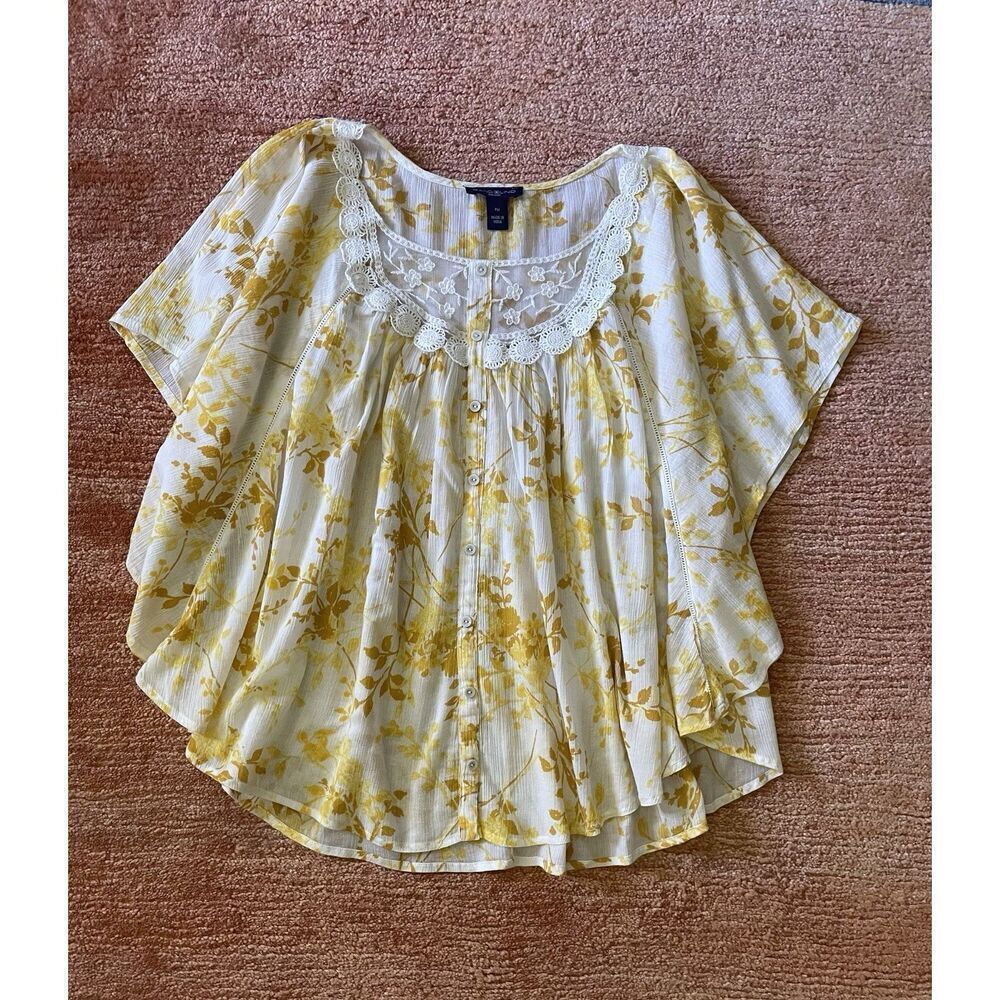 Bandolino Denim blouse PM petite yellow floral boho peasant top crochet trim
